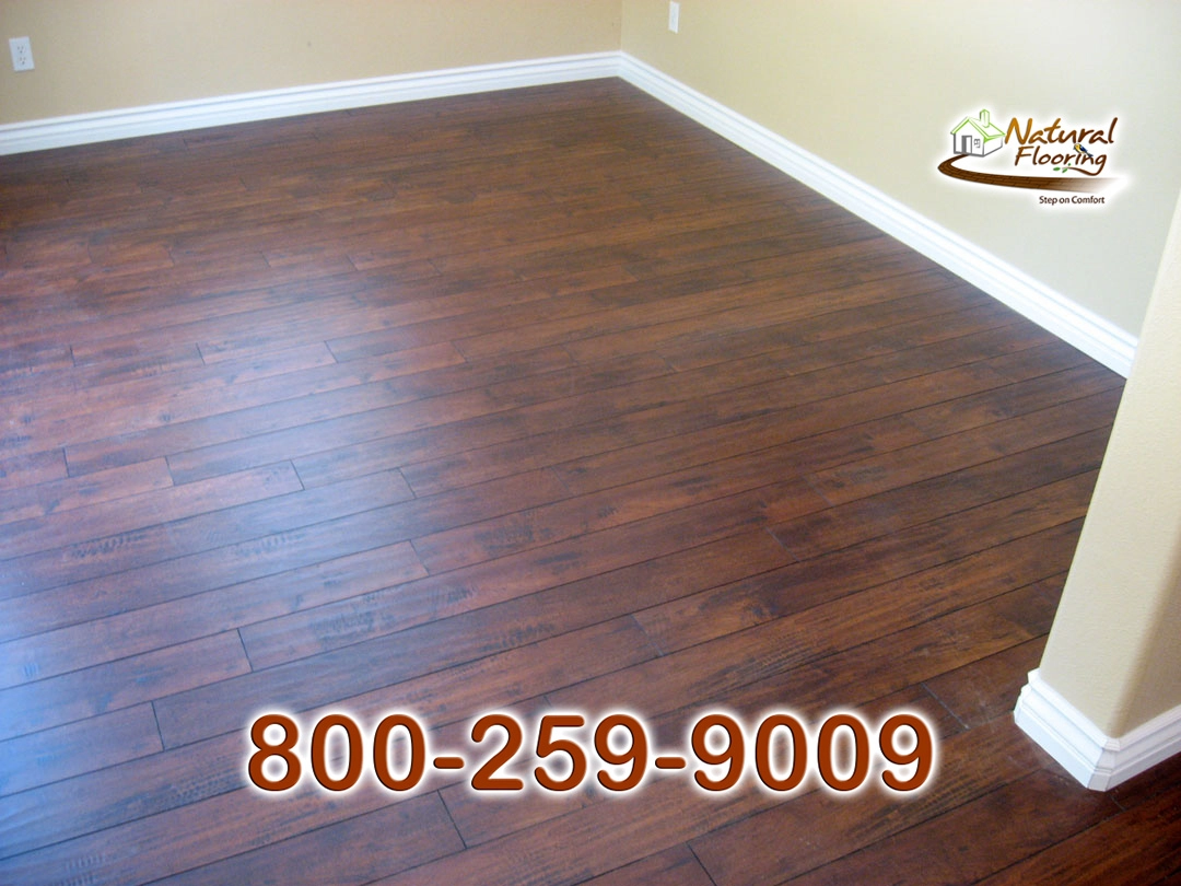 Whiskey Sapele Laminate Floor