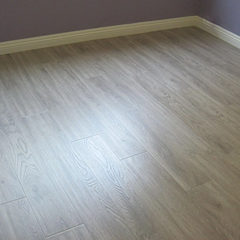 Willow Ridge Laminate Floor Ultimate 8