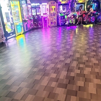 Blwling Game Room Vinyl Floor 5 191115