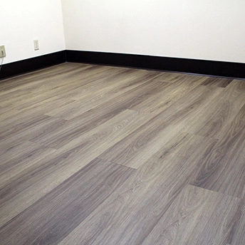 Donnington Mocha Oak 544 Vinyl NextFloor 12