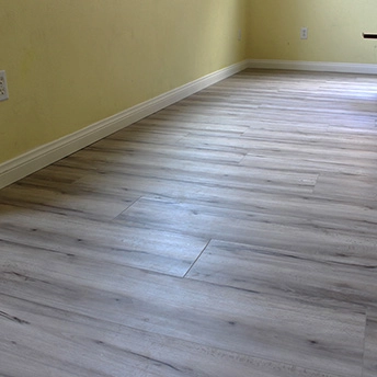 Winter Trail SPC Floor Lions 4