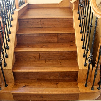 Hickory Harvest Stairs Oasis 6 809307