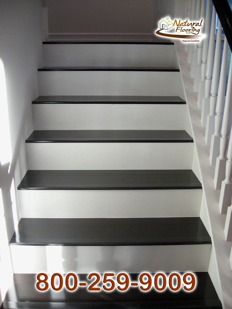 Closed Stairs, White Riser without Skirtboard