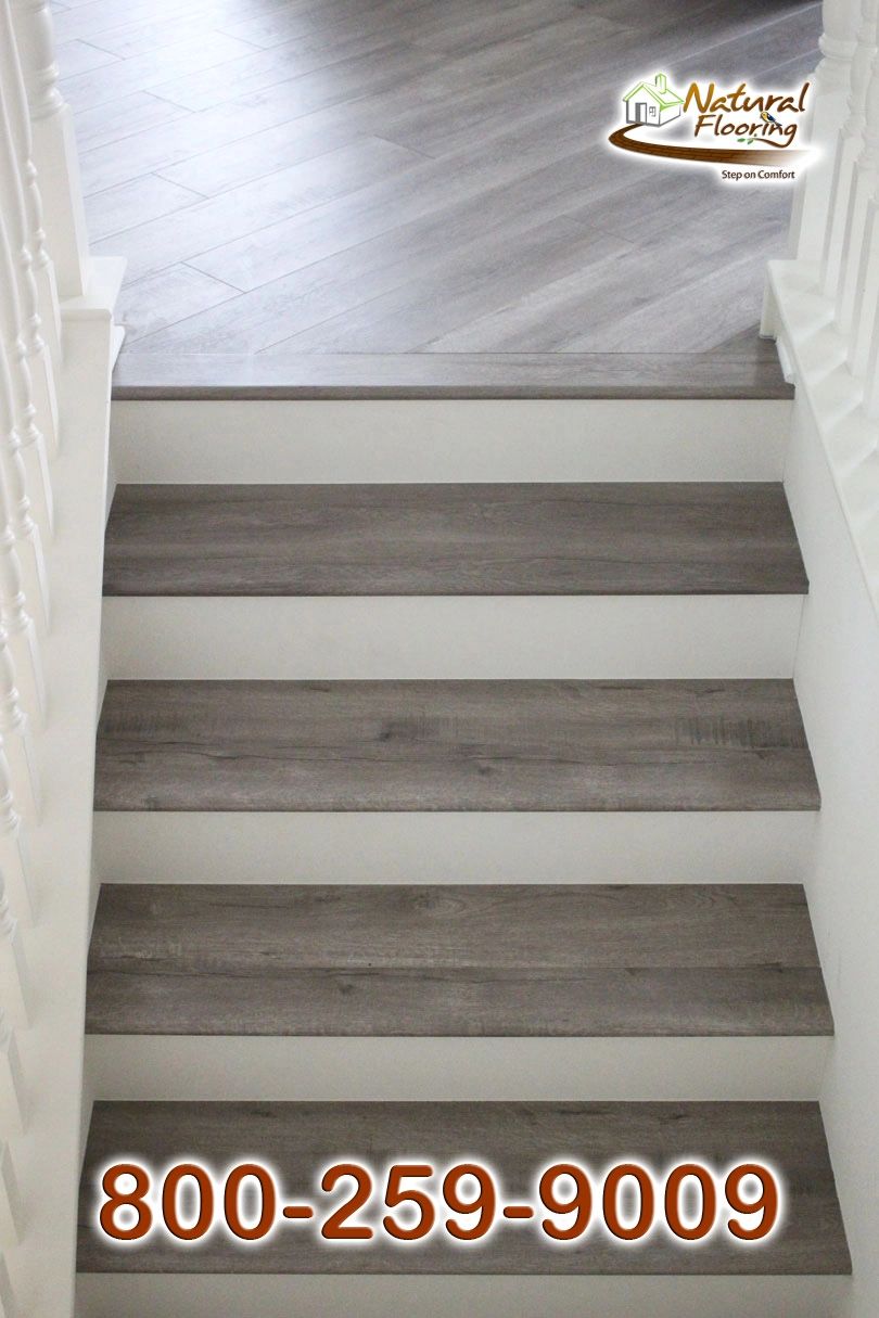 Closed Step White Riser No Skirtboard
