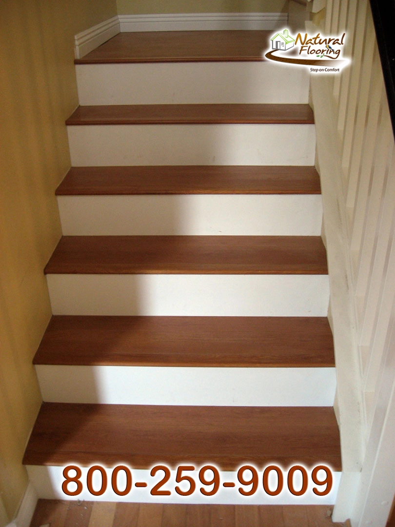 Closed Step White Riser No Skirtboard