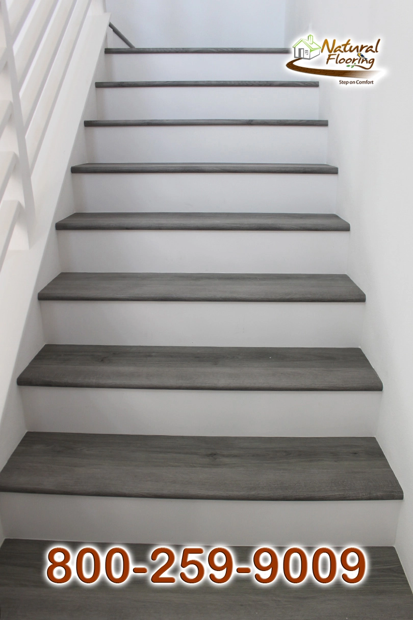 Closed Step White Riser No Skirtboard