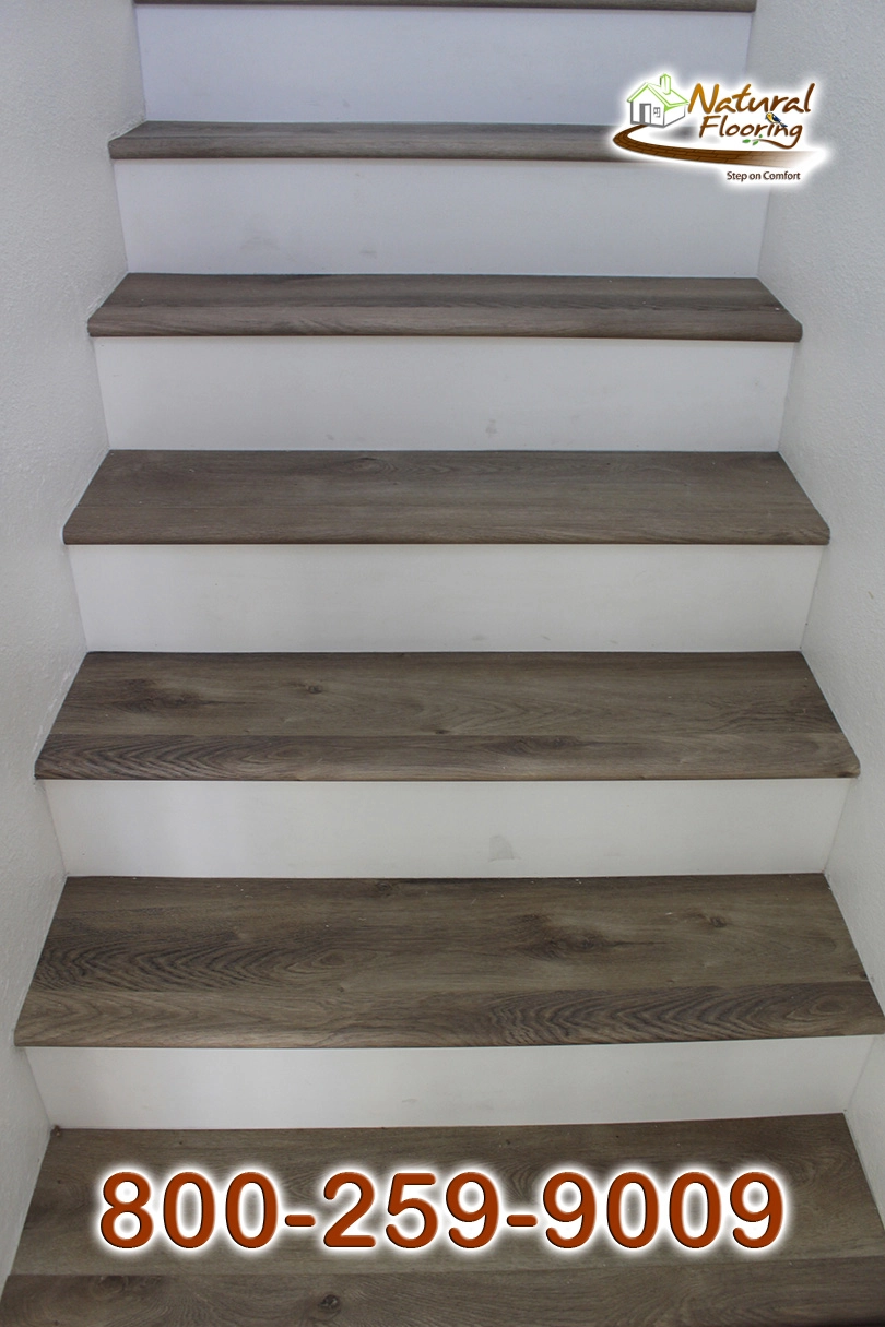 Closed Step White Riser No Skirtboard