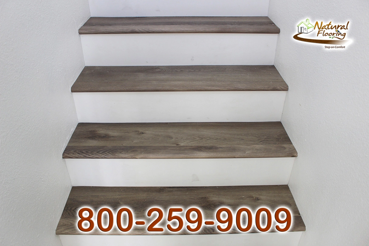 Closed Step White Riser No Skirtboard