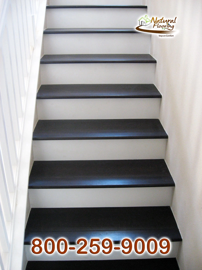 Closed Stairs, White Riser with White Skirtboard