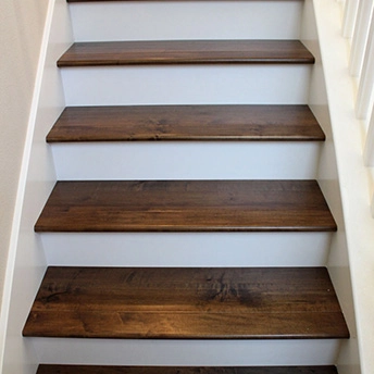 Maple Antique Handscraple Engineered Wood Stairs Urban 5 456606