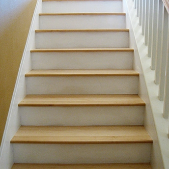 Maple Natural Smooth Engineered Wood Stairs Garrison 11 153407