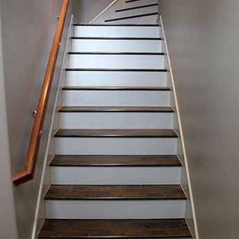 Metro Pecan Laminate Stairs Eternity 6 900839