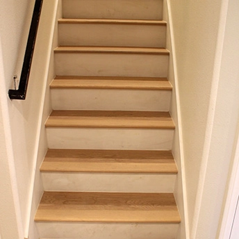 Oak Engineered Wood Stairs BelAir1 359086