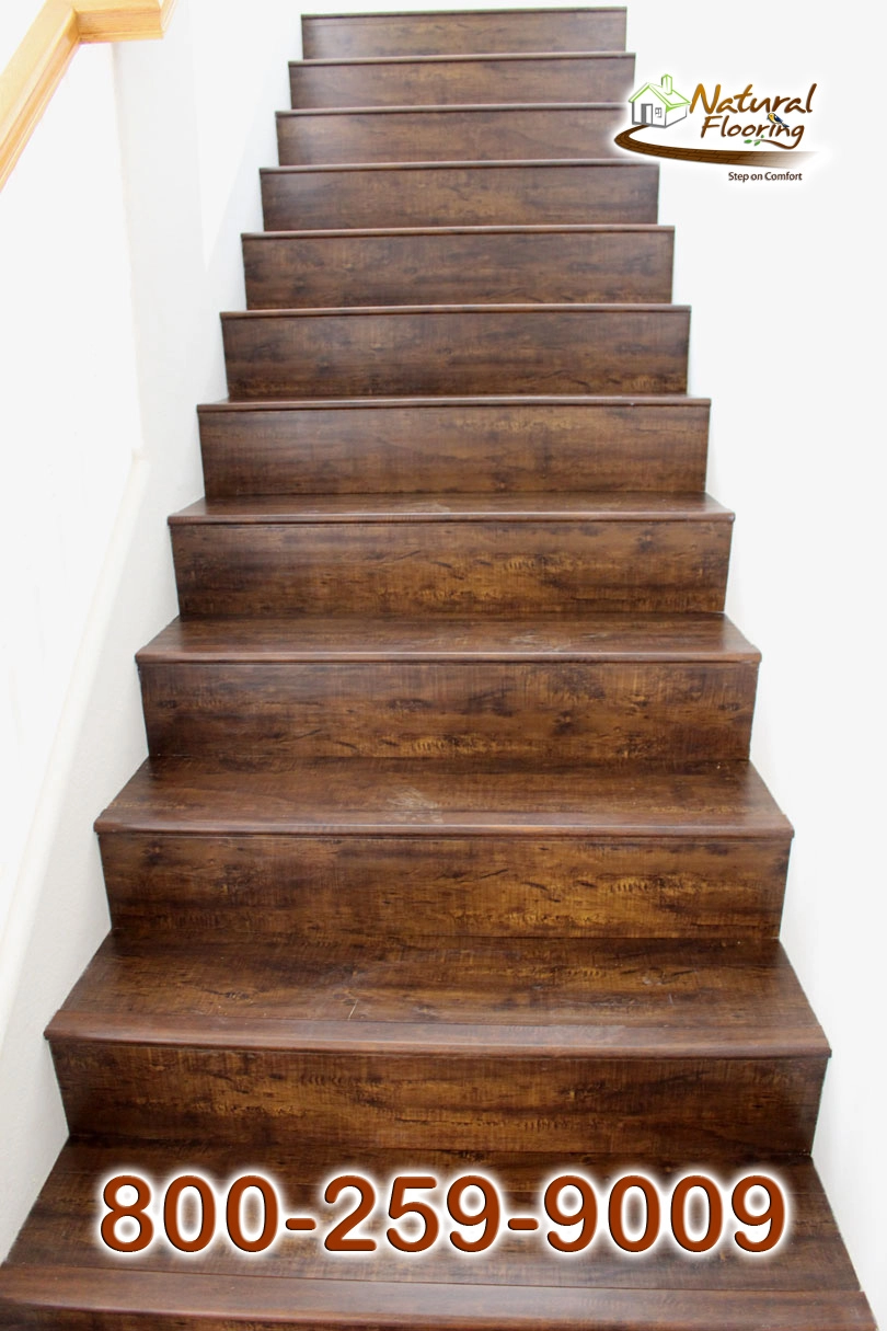 Closed Stairs, Floor Riser without Skirtboard