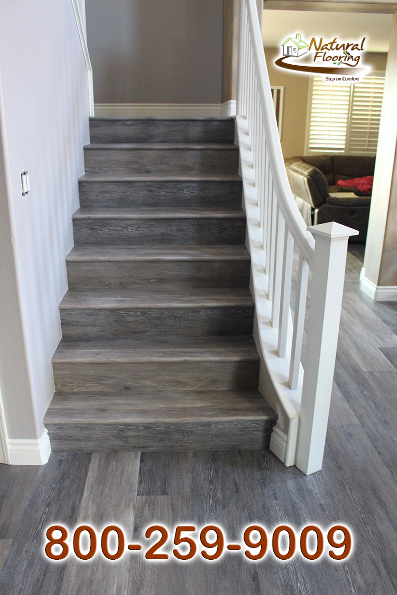 Closed Stairs, Floor Riser without Skirtboard