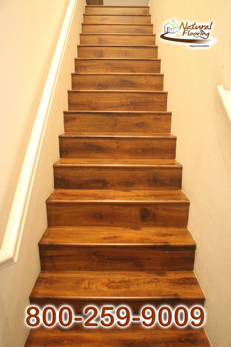 Closed Stairs, Floor Riser without Skirtboard