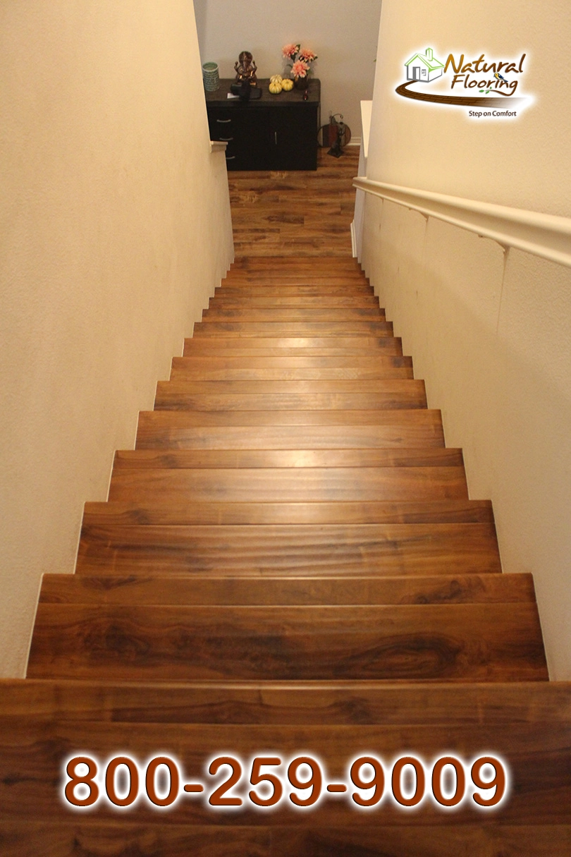 Closed Stairs, Floor Riser without Skirtboard