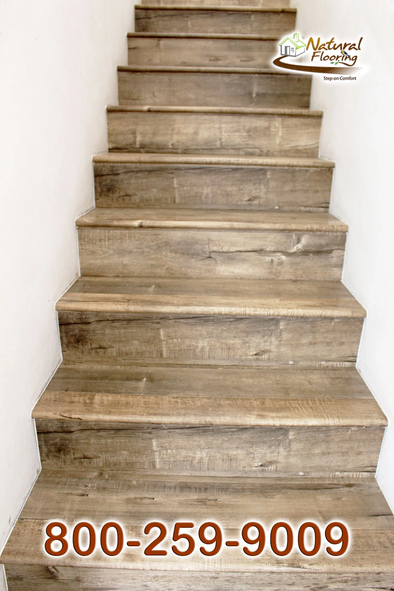 Closed Stairs, Floor Riser without Skirtboard