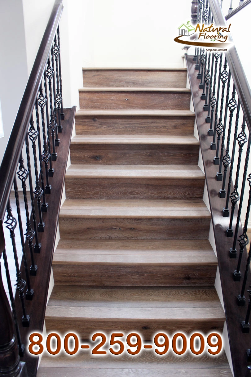 Closed Stairs, Floor Riser without Skirtboard