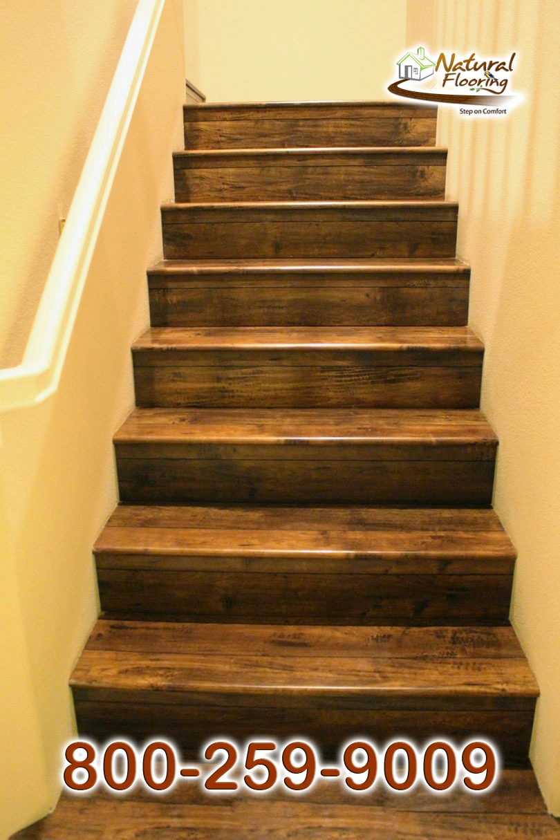 Closed Stairs, Floor Riser without Skirtboard