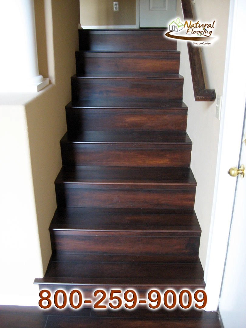 Closed Stairs, Floor Riser without Skirtboard
