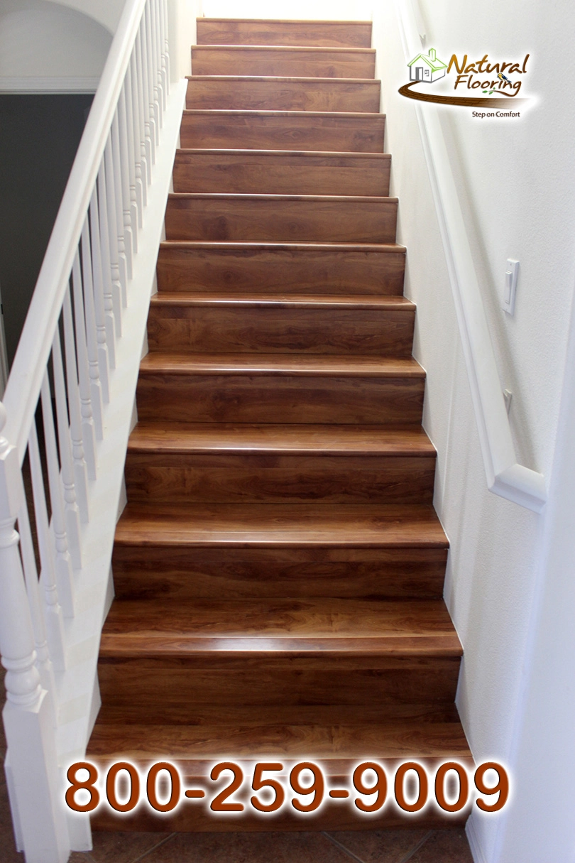 Closed Stairs, Floor Riser without Skirtboard