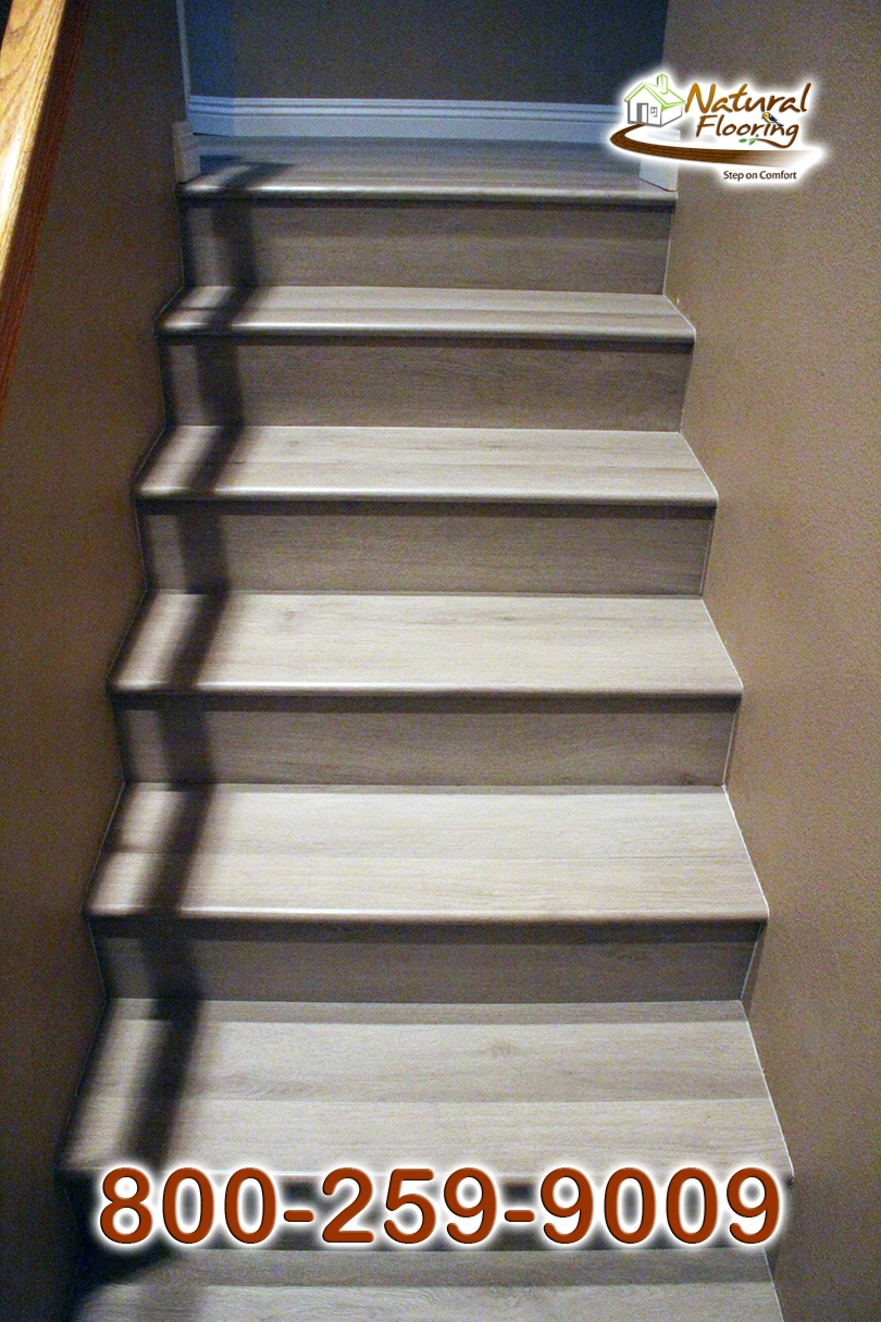 Closed Stairs, Floor Riser without Skirtboard