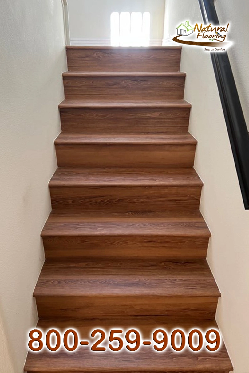 Closed Stairs, Floor Riser without Skirtboard