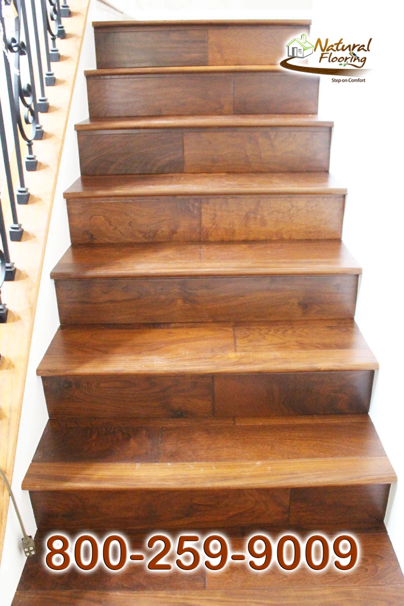 Closed Stairs, Floor Riser without Skirtboard