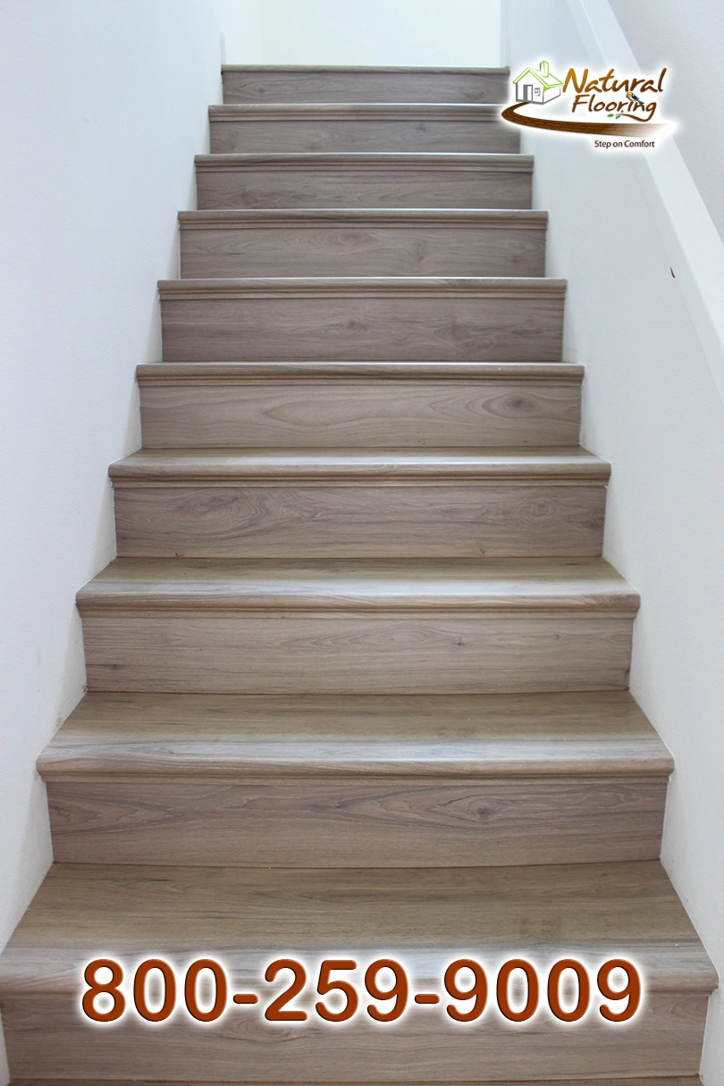 Closed Stairs, Floor Riser without Skirtboard