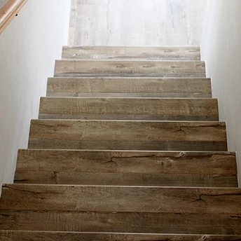 Metro Latte Laminate Stairs Eternity 2 768350