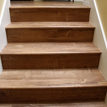 Chestnut plus LVT Stairs Eternity 1