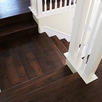 Hickory Ebany Distressed Engineered Wood Stairs Oasis 7