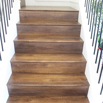 Vintage Barrel Oak Laminate Stairs Tecsun 2
