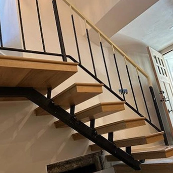 Playa Miramar Laminate Floating Stairs 6