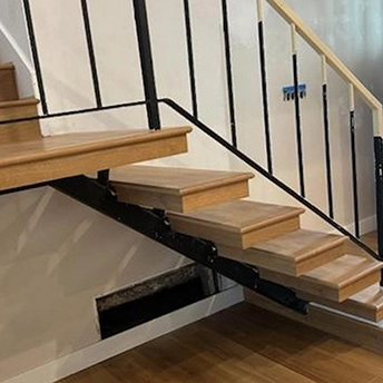 Playa Miramar Laminate Floating Stairs 7