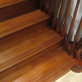 Open Step Butt Side Border Floor Riser 19