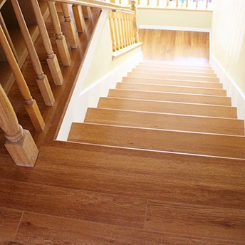 Oak Natural Laminate Stairs Eternity 1