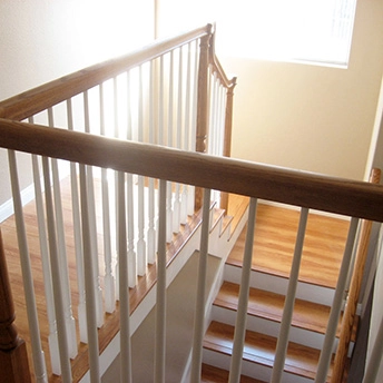 Oak Natural Laminate Stairs Oasis 2