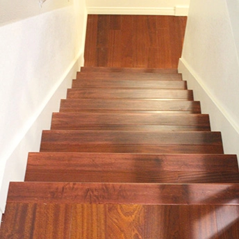 Mahogany Africa Engineered Wood Stairs SLCC 2 183765