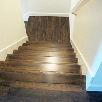 Vintage Timber Laminate Stairs Eternity 2 290815