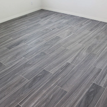 Light Gray Wood Plank Tile 30