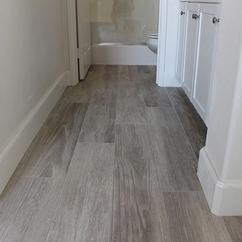 Light Gray Wood Plank Tile 45