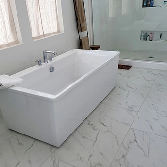 Master Bathroom Porcelain Tile Tub 3 832934